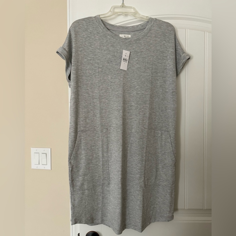 NWT Loft Lou & Grey Soft Pocket Dress in Light Gray Size S